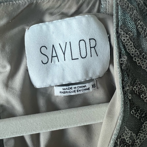 Saylor Naomi Sequin Dress in Platinum - Picture 5 of 5